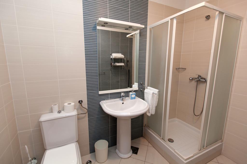 Apartment Ana Selce Buitenkant foto